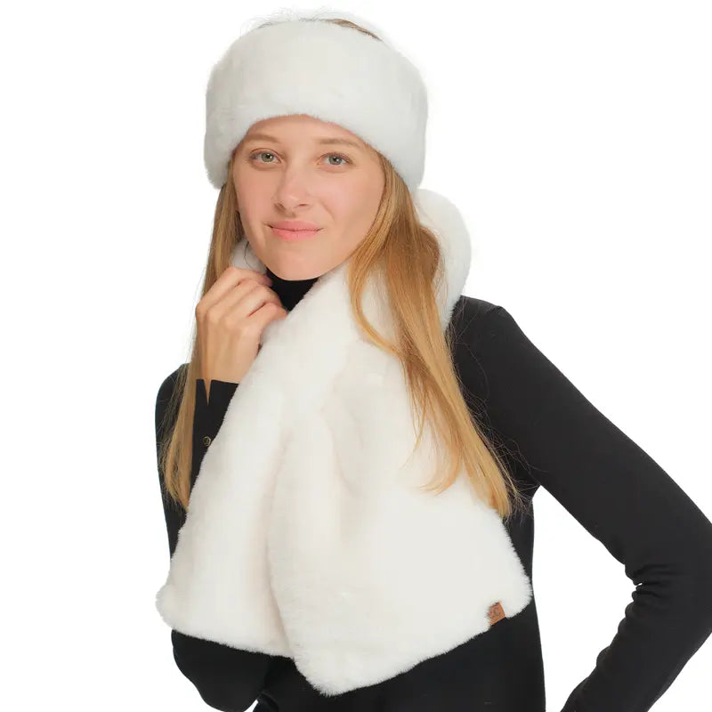 C.C Luxe Faux Fur Wrap Scarf – A Plush and Elegant Women's Accessory, Offering Ultimate Warmth and Sophistication with a Soft Faux Fur Finish Winter Soft Warm Shawl