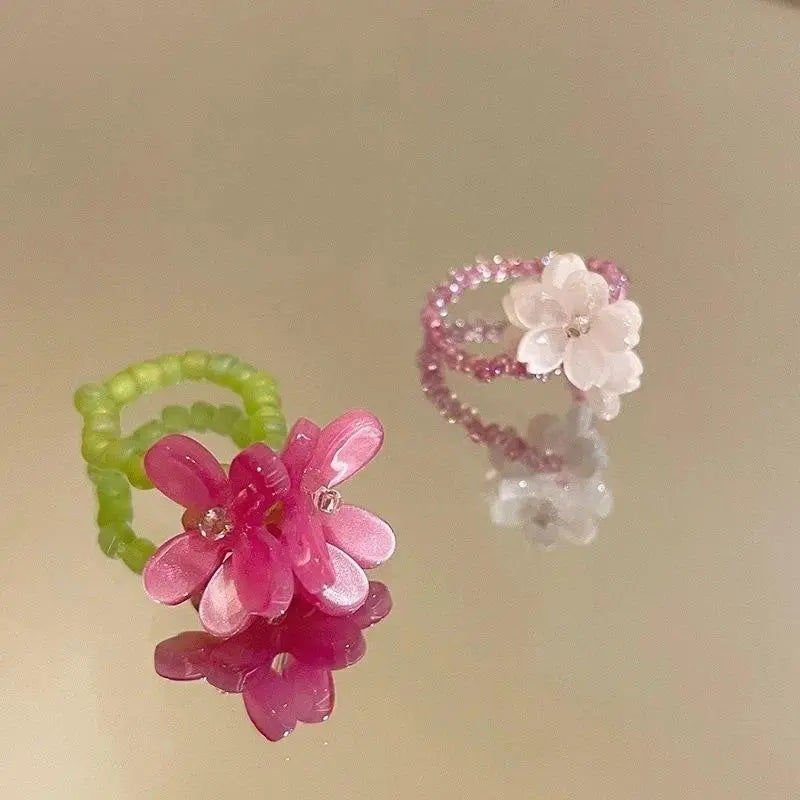 Women's Cute Round Floral Beaded Ring - Dainty Elastic Alloy Band, Adjustable Stackable Costume Jewelry Fashion Gift for Women