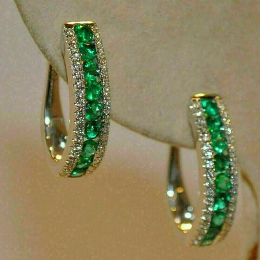 Simple exquisite and elegant women's U-shaped earrings, stylish jewelry accessories are the perfect Christmas holiday gifts for banquets and parties