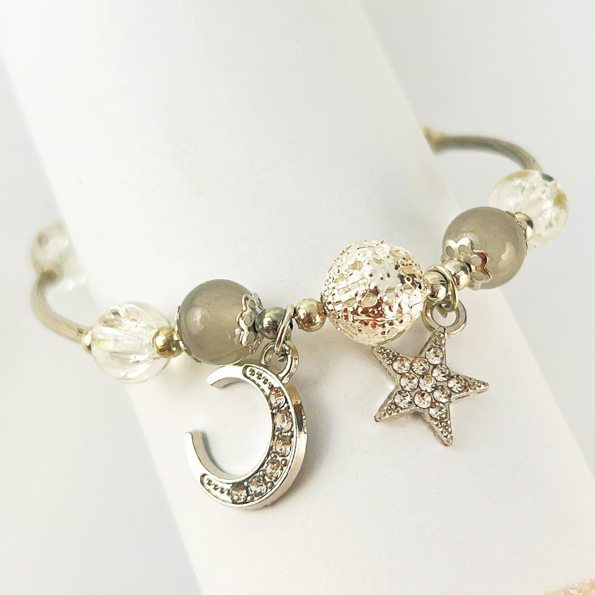 Lucky Bracelet for Women & Men, Cute Retro Synthetic Agate Beaded Jewelry, A Thoughtful Gift for Loved Ones