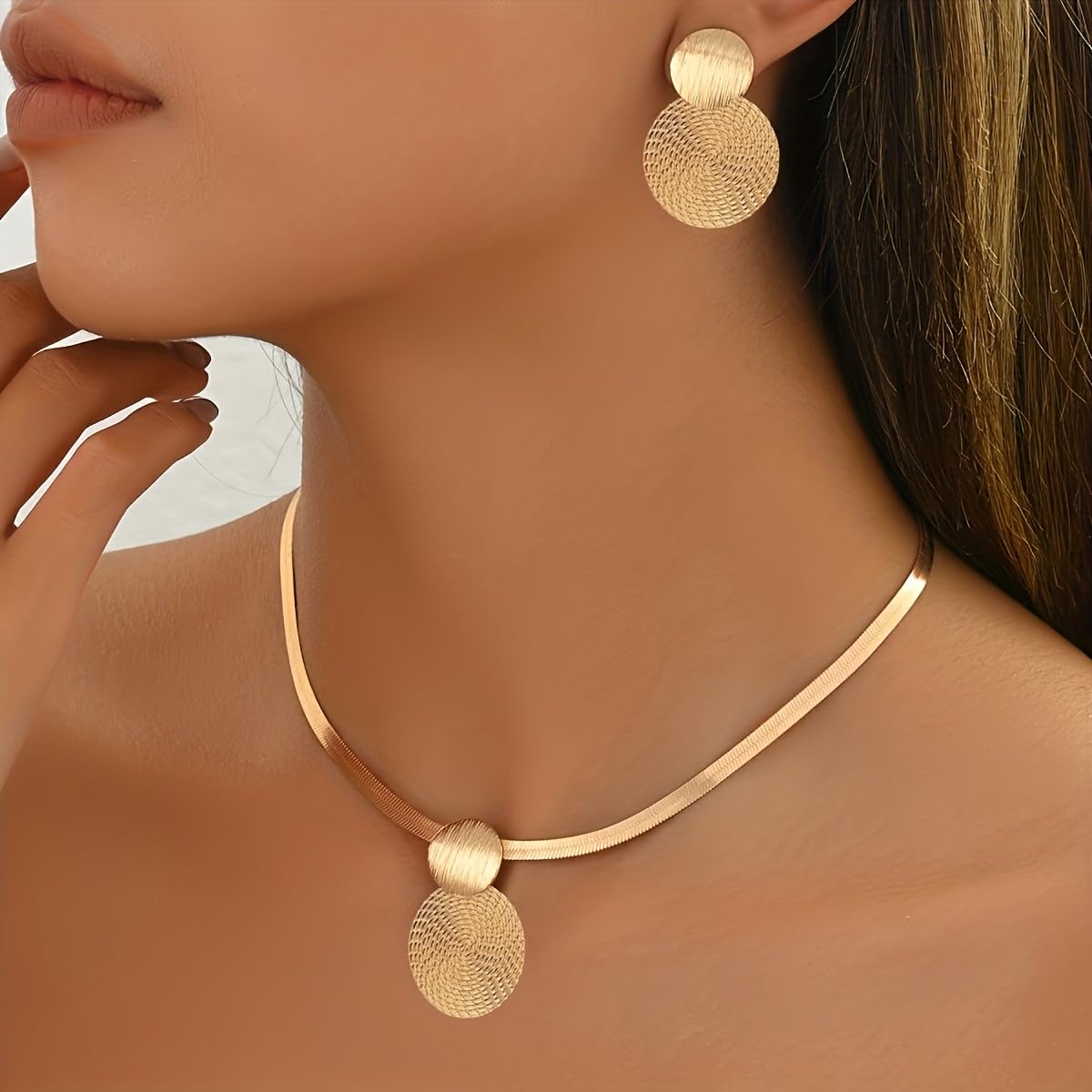 14K Gold Plated Geometric Square Circle Jewelry Set Snake Chain Pendant Necklace Hollow Square Stud Earrings Minimalist Modern Daily Casual Women Accessories
