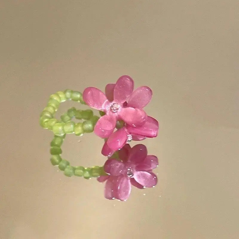 Women's Cute Round Floral Beaded Ring - Dainty Elastic Alloy Band, Adjustable Stackable Costume Jewelry Fashion Gift for Women