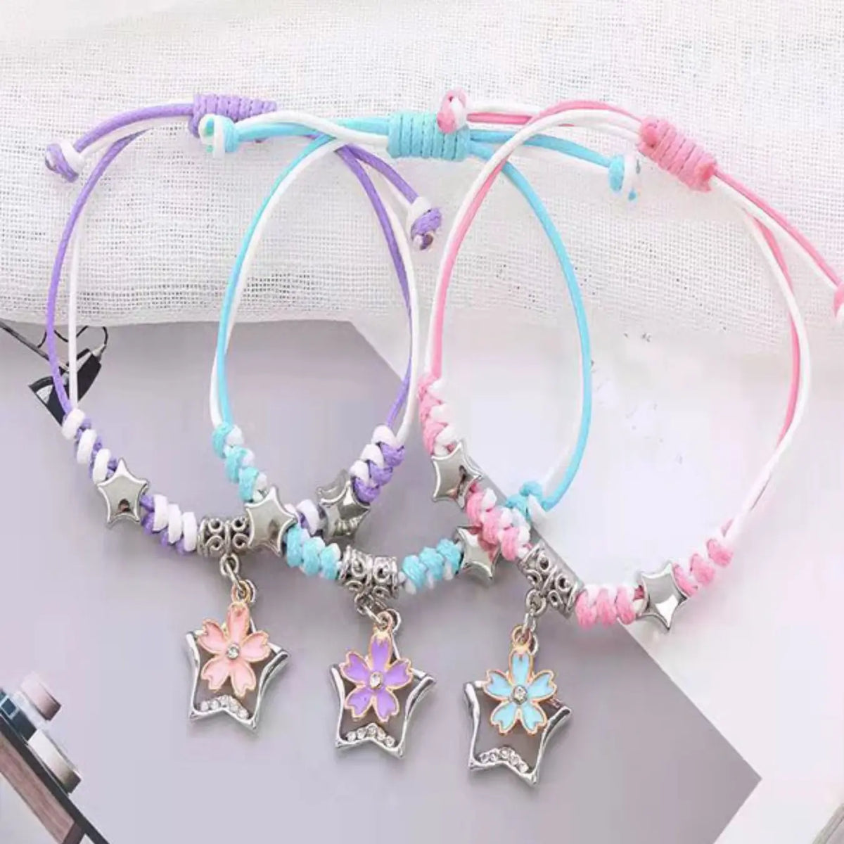 Three-Piece Student Friendship Bracelet Set, Handmade Korean Style Cute Woven Bracelets, Pretty Bracelet, Beautiful Bracelets, Plain Line Material, All Seasons Accessory